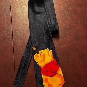 Winnie the Pooh men’s tie